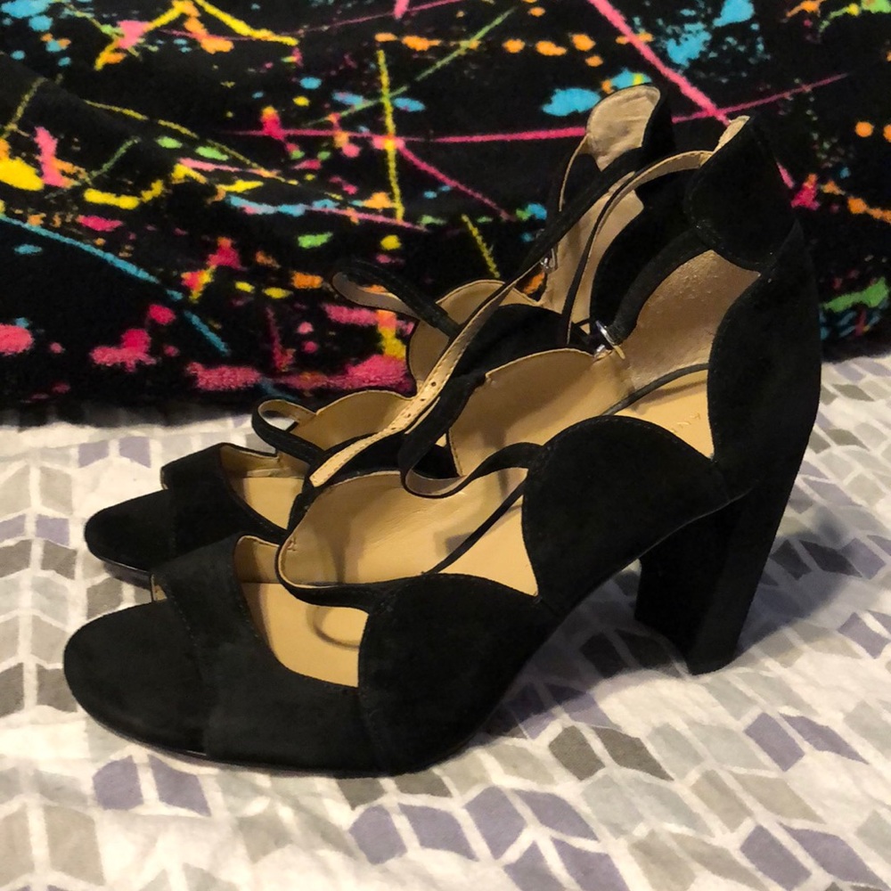 Ann Taylor heels